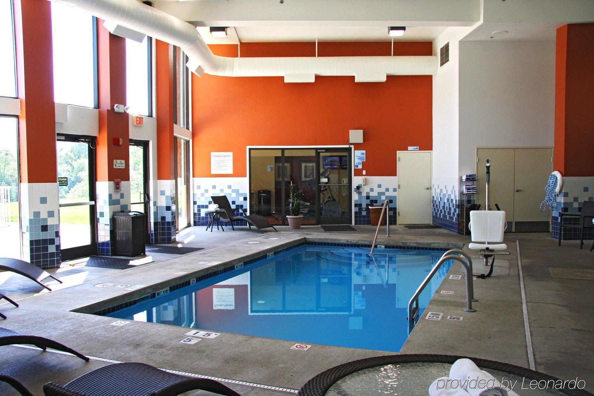 Holiday Inn Express Roseburg By Ihg Экстерьер фото